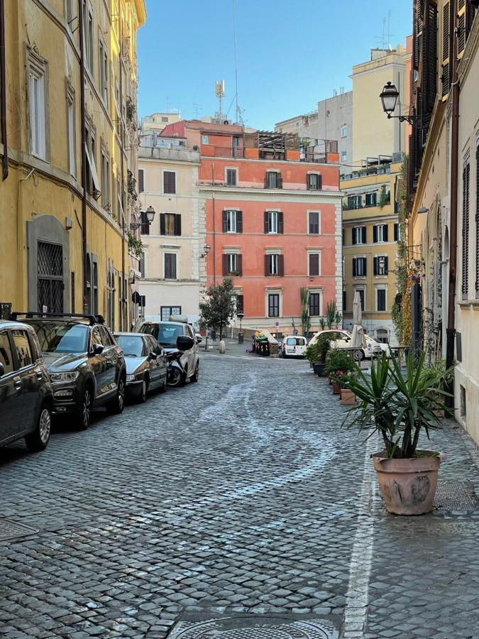 Center House Colosseo Rome Bagian luar foto